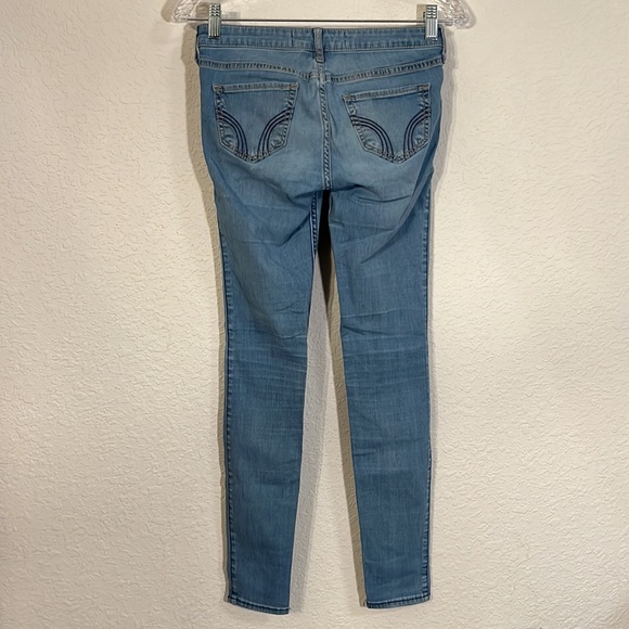 Hollister Jean Leggings, size 1R. - Picture 5 of 7